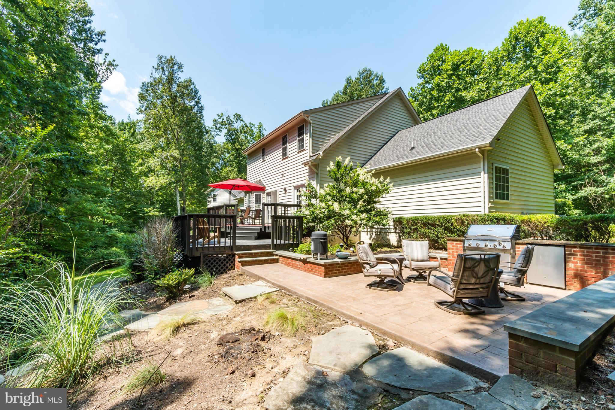 SHEPHERDS GREEN - Residential