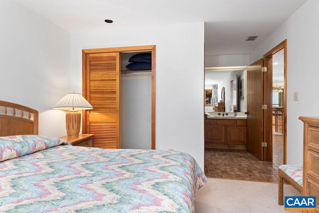 WINTERGREEN RESORT - Residential