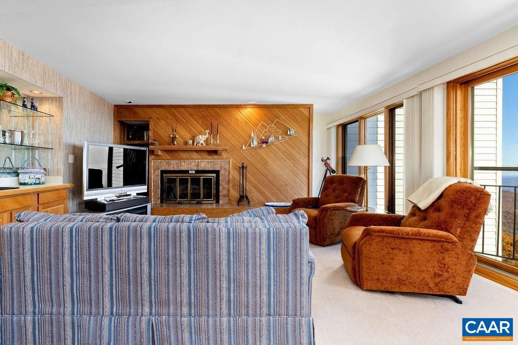 WINTERGREEN RESORT - Residential