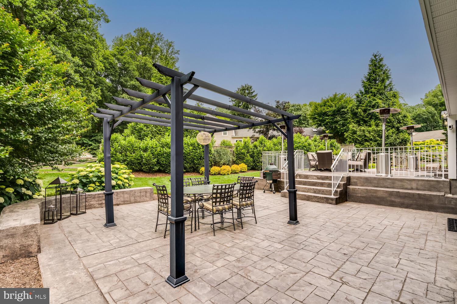 CLARKS CROSSING - Residential