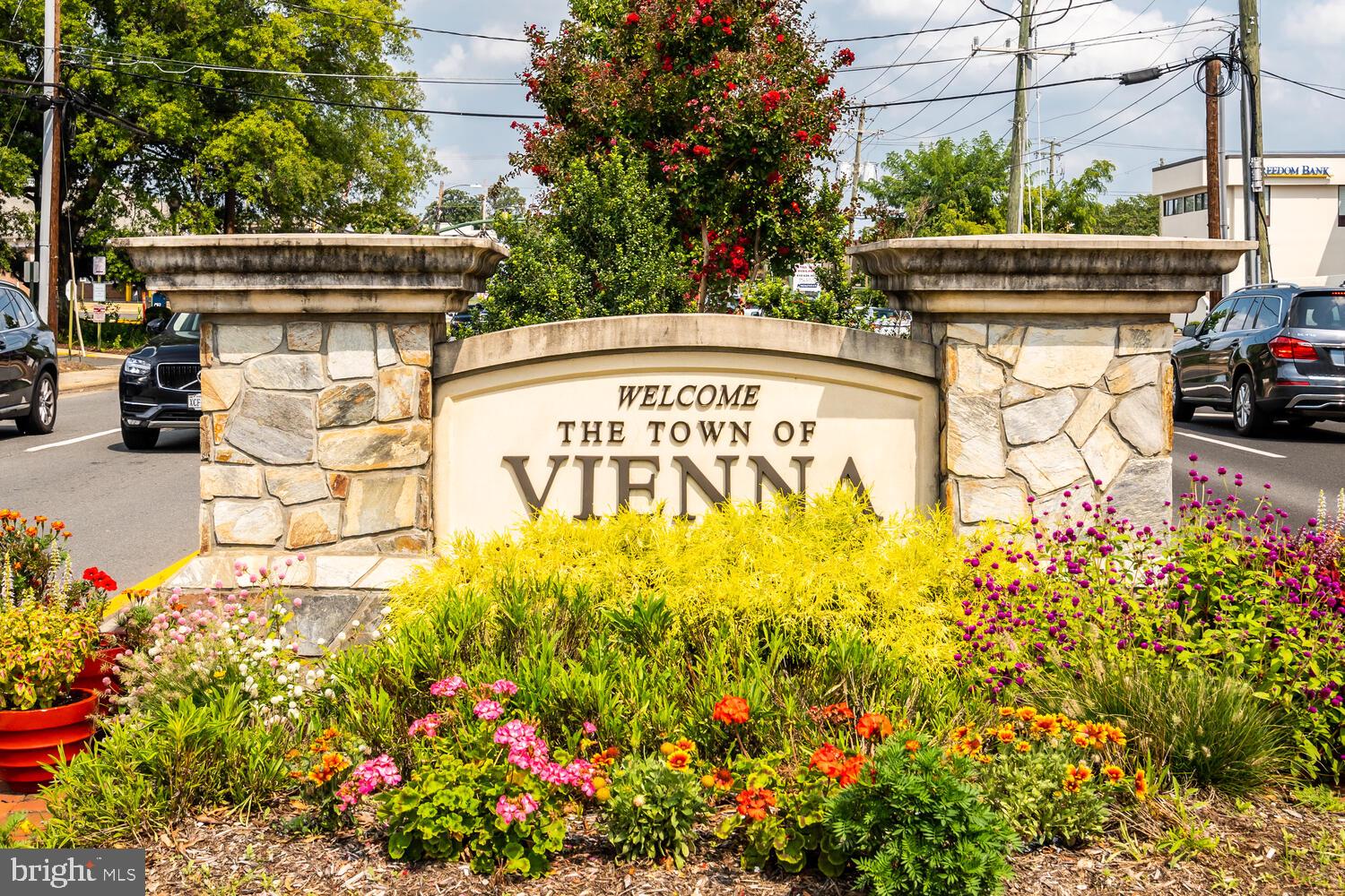 CLARKS CROSSING - Residential