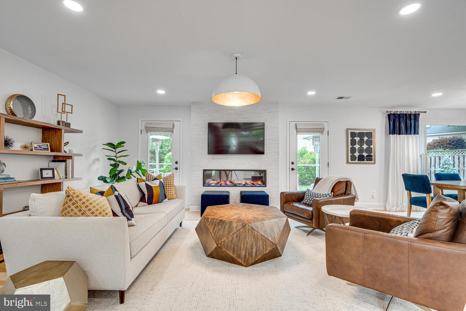 CLARKS CROSSING - Residential