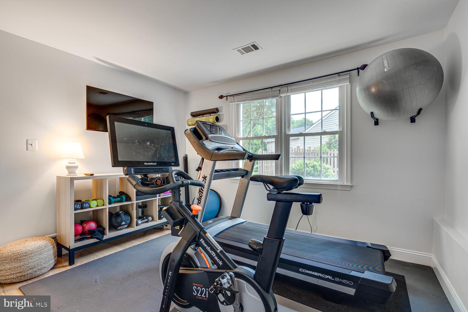 CLARKS CROSSING - Residential