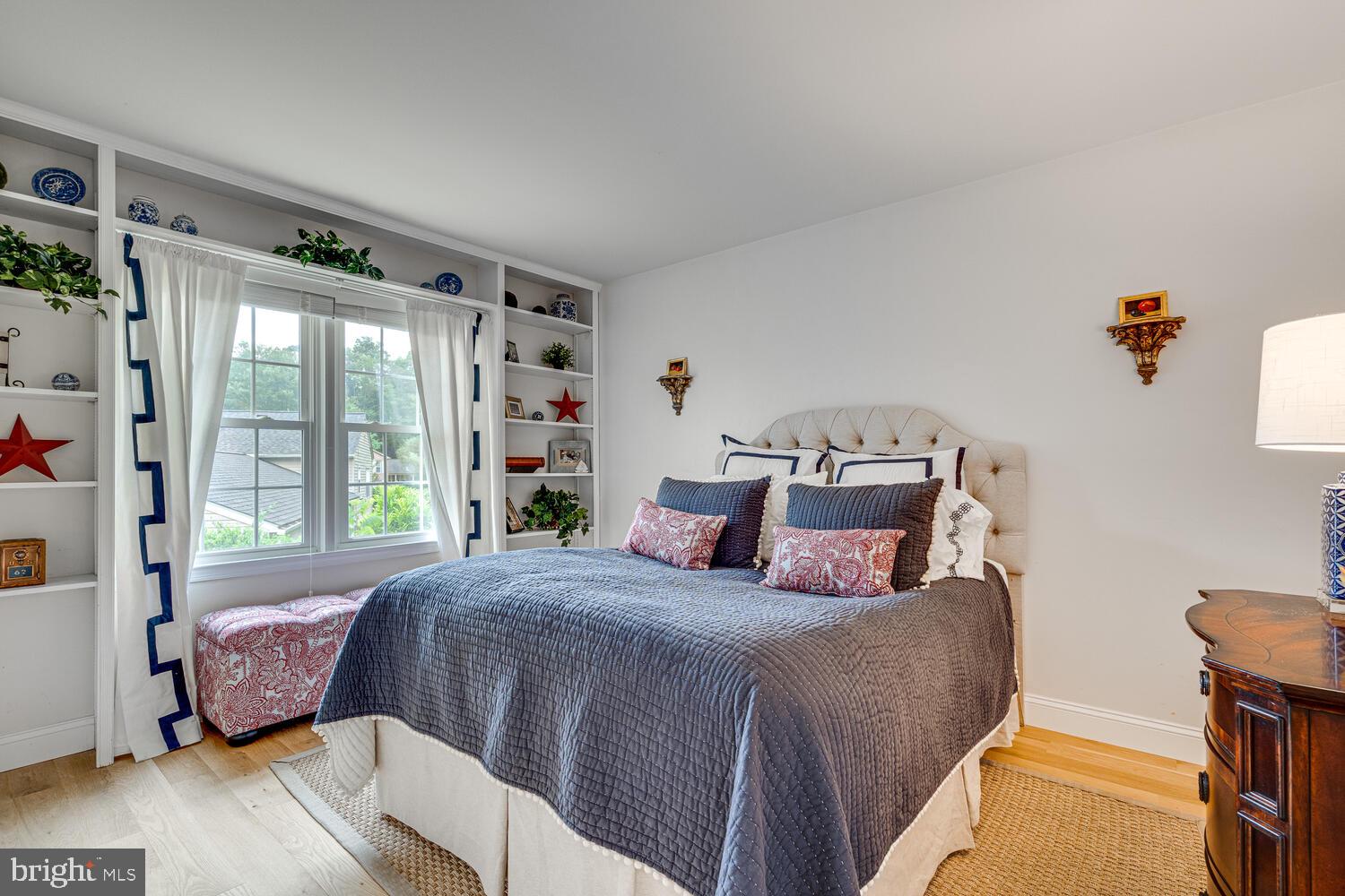 CLARKS CROSSING - Residential