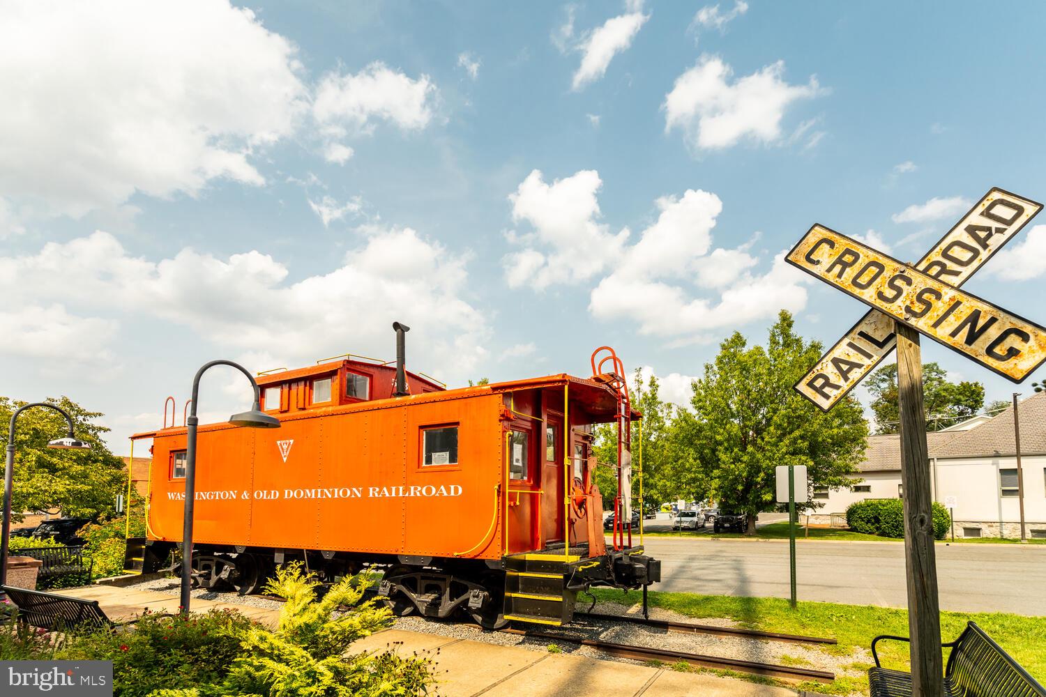 CLARKS CROSSING - Residential