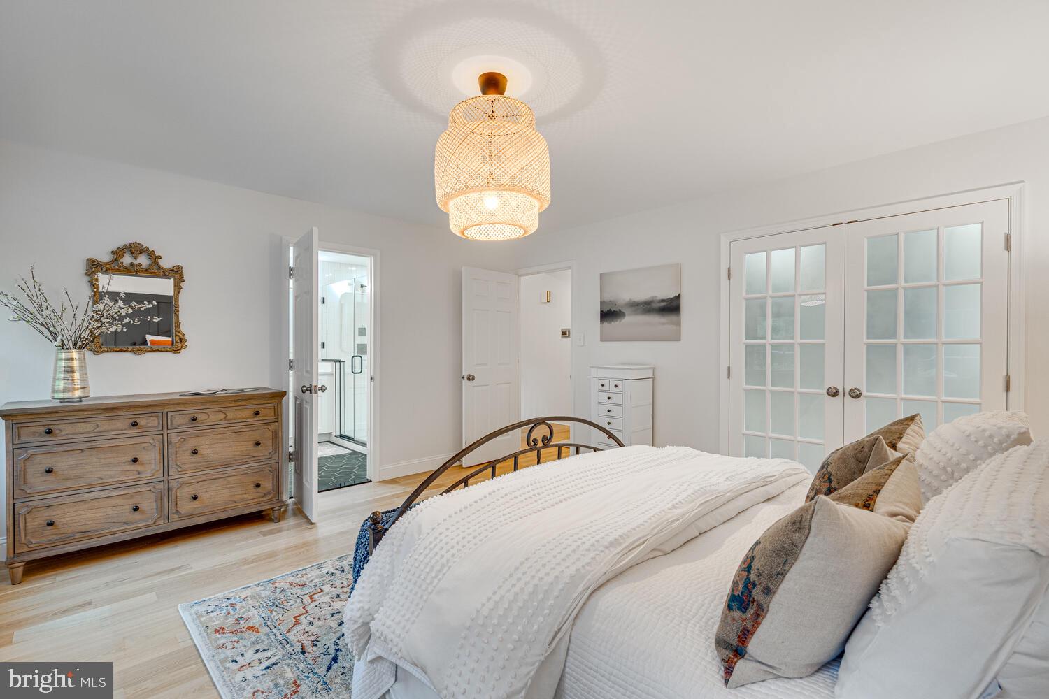 CLARKS CROSSING - Residential