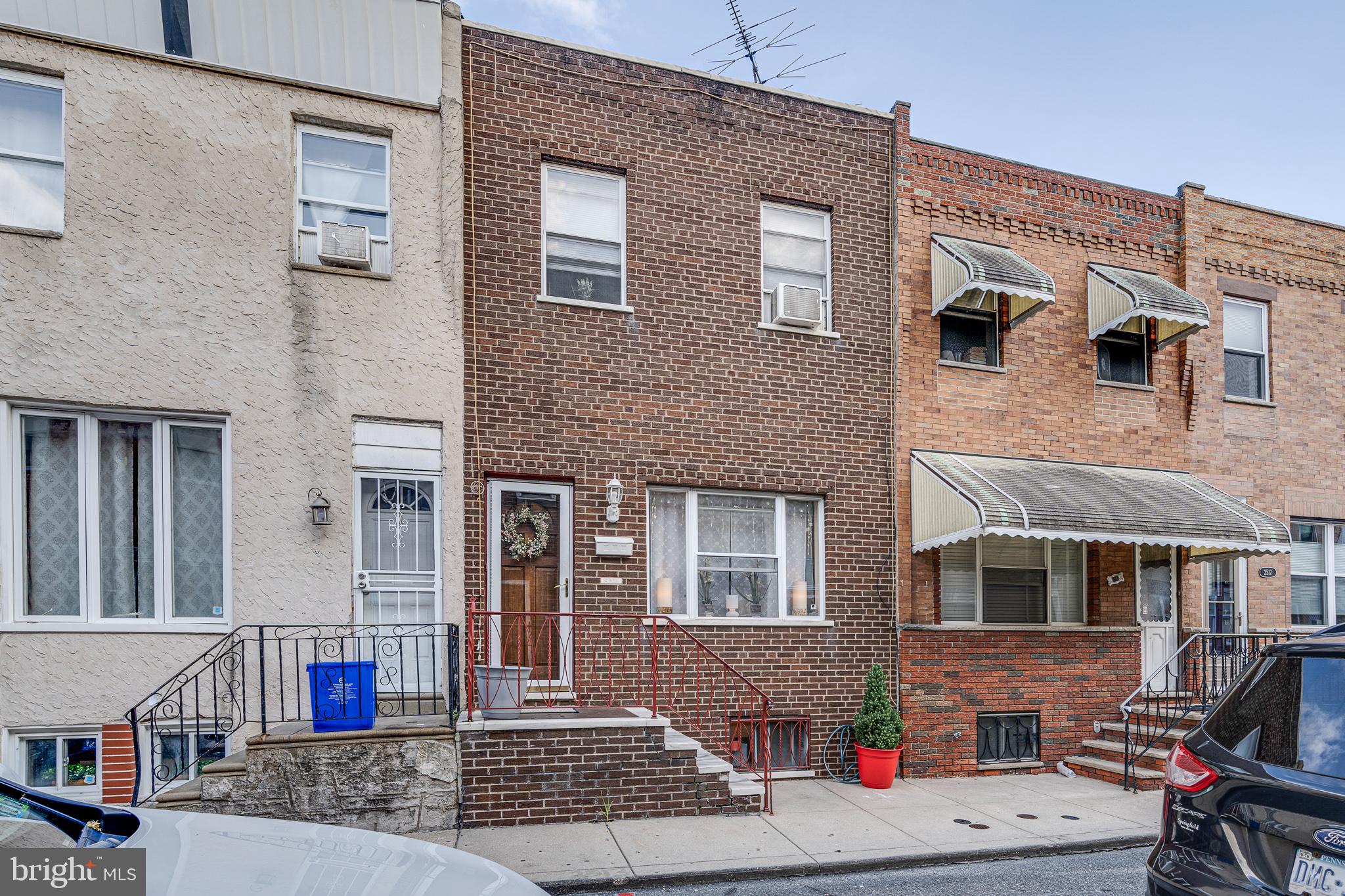 LOWER MOYAMENSING - Residential