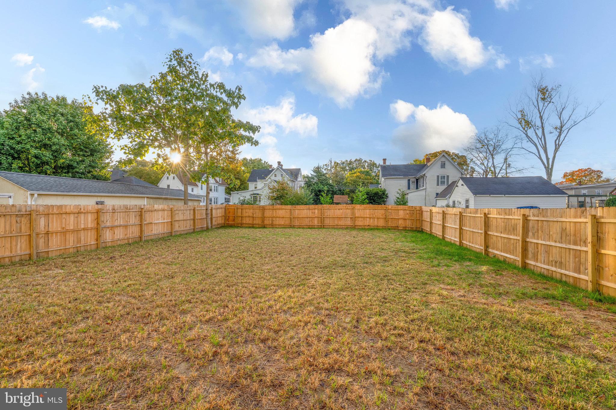 TOWNSEND - Residential