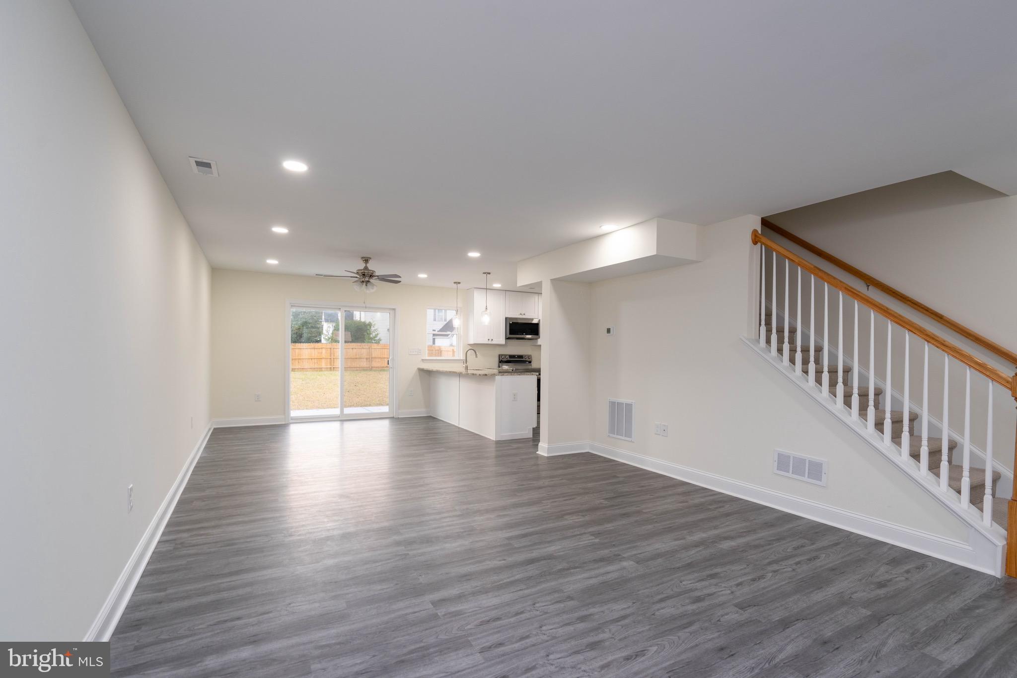 TOWNSEND - Residential