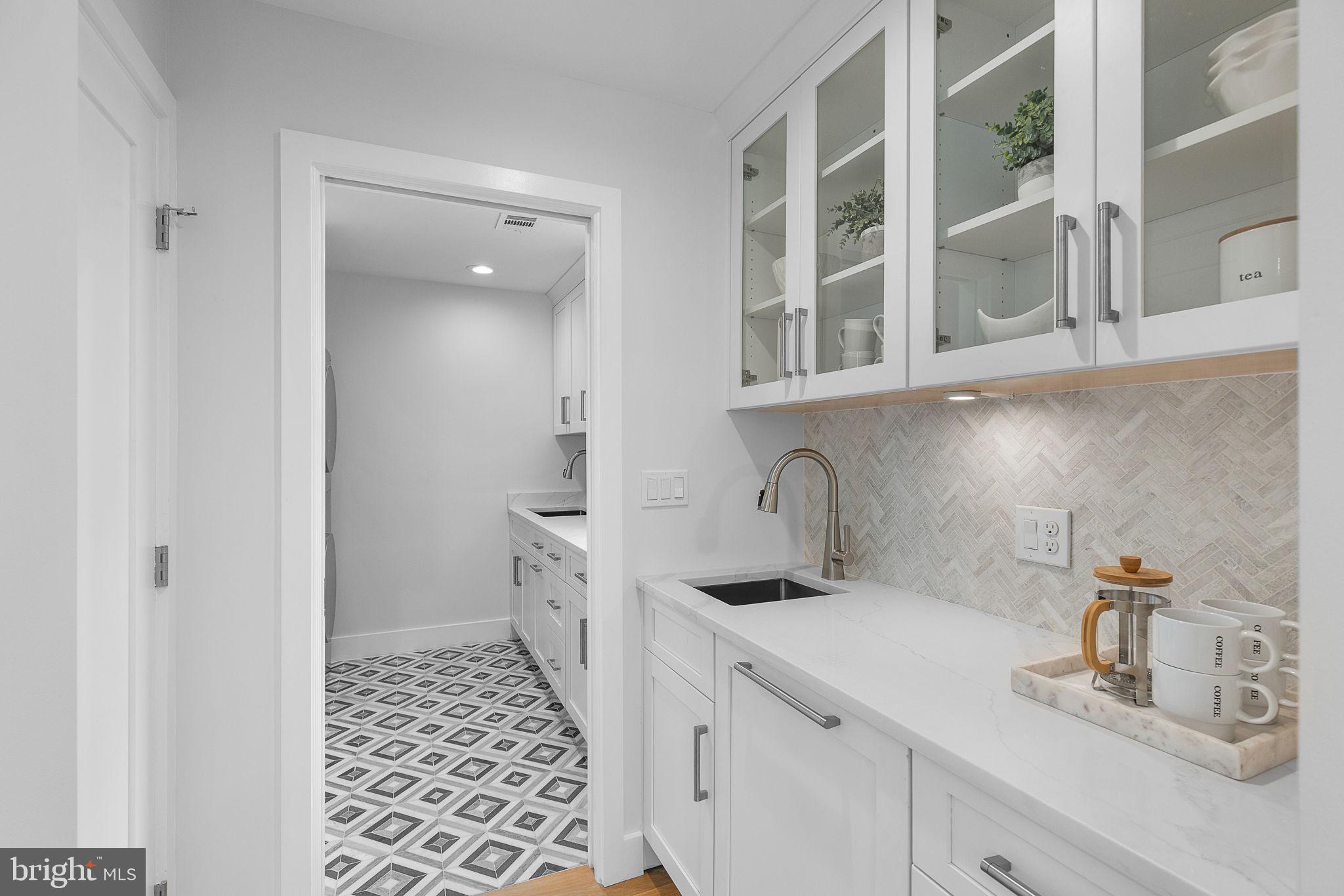 BALLANTRAE - Residential