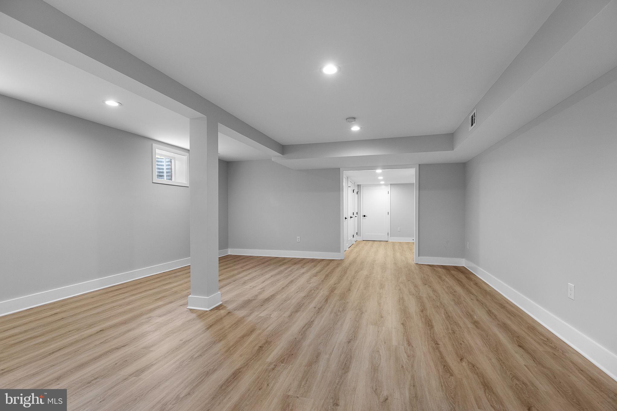 BALLANTRAE - Residential