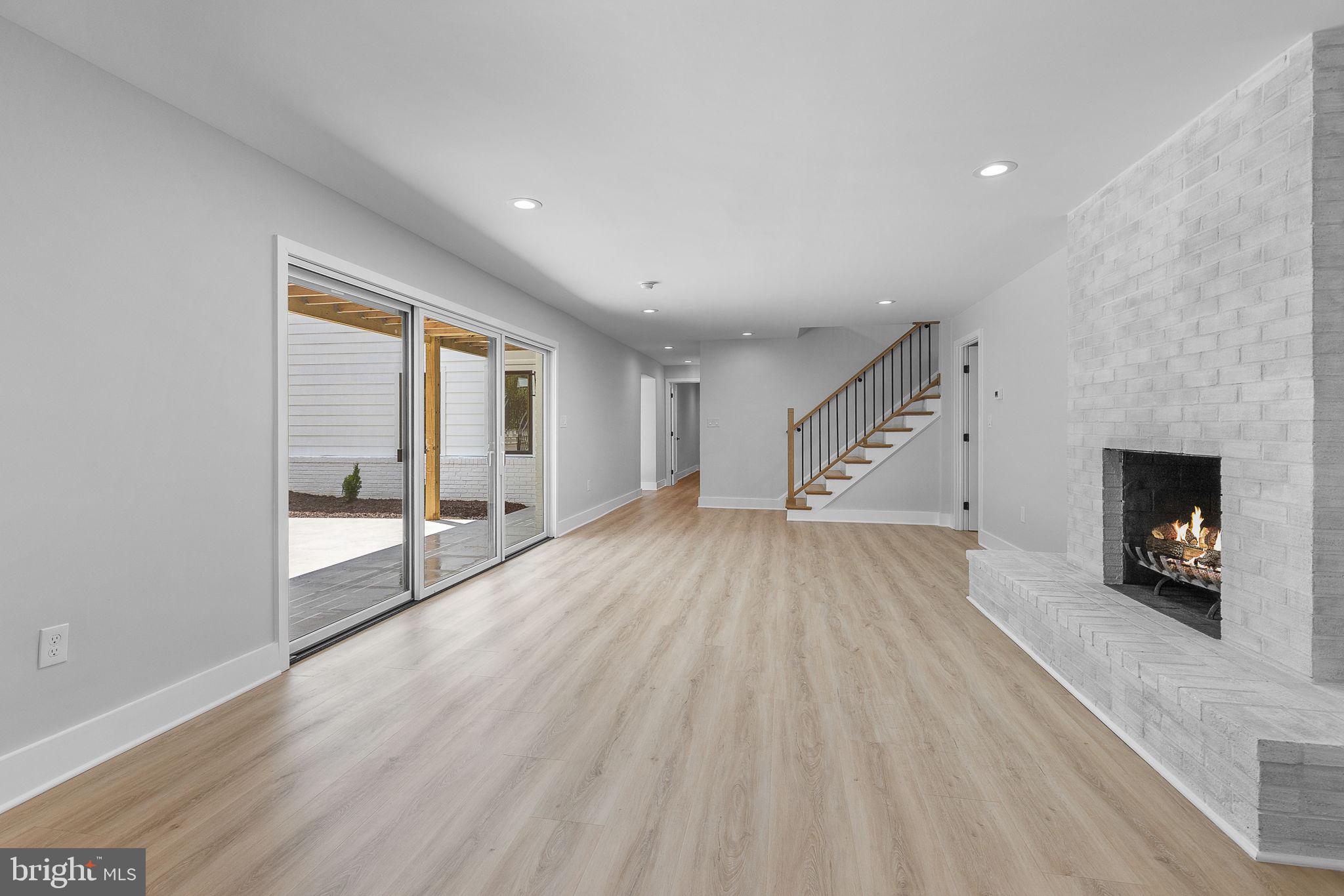 BALLANTRAE - Residential