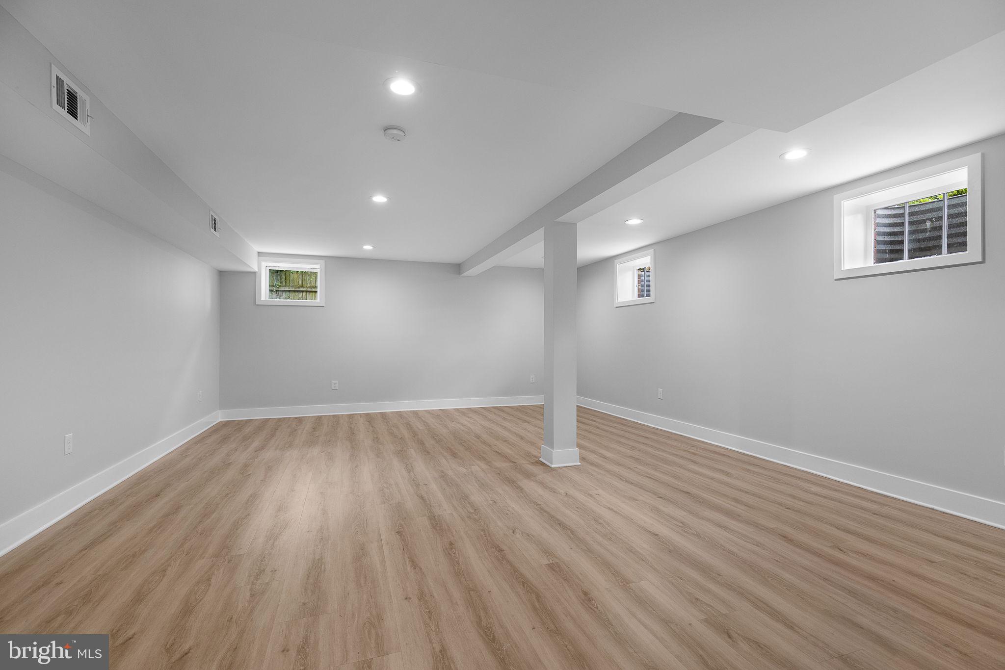 BALLANTRAE - Residential