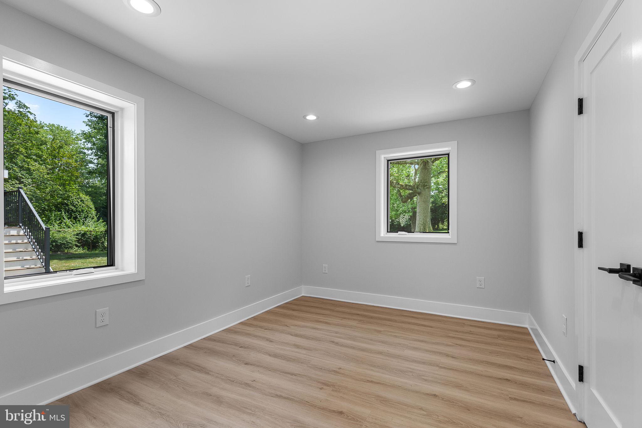 BALLANTRAE - Residential