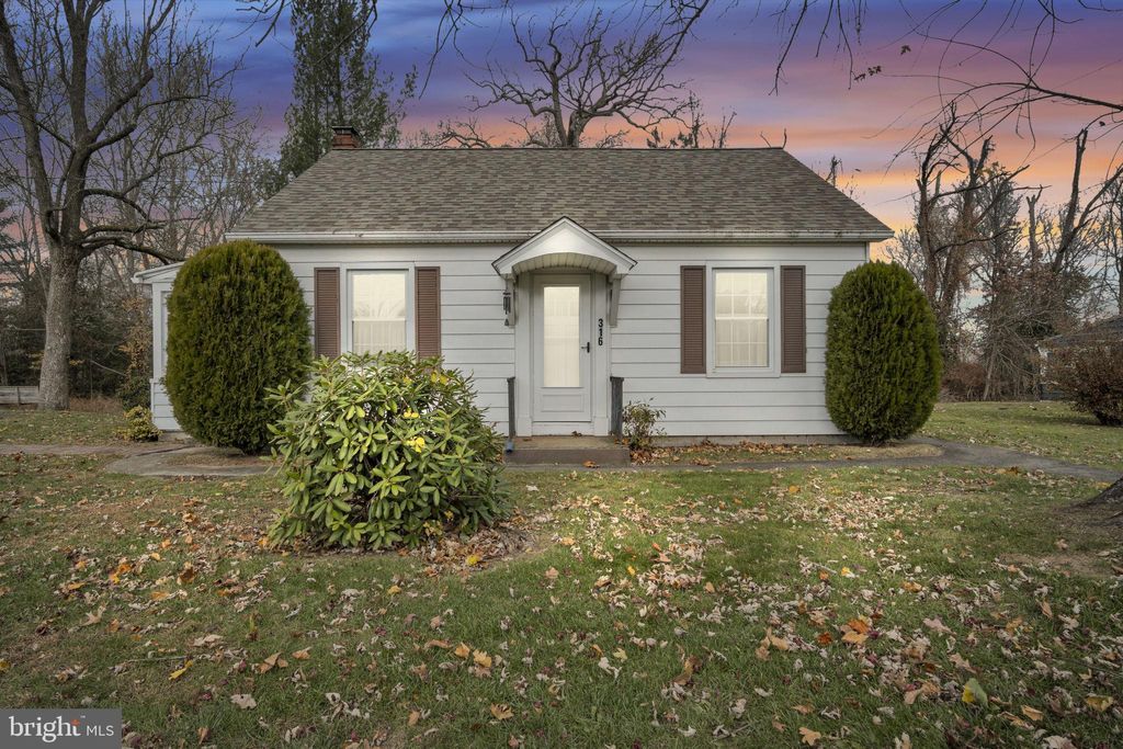 Photo of 316 Pine Rd, MOUNT HOLLY SPRINGS, PA 17065 (MLS # PACB2048626)