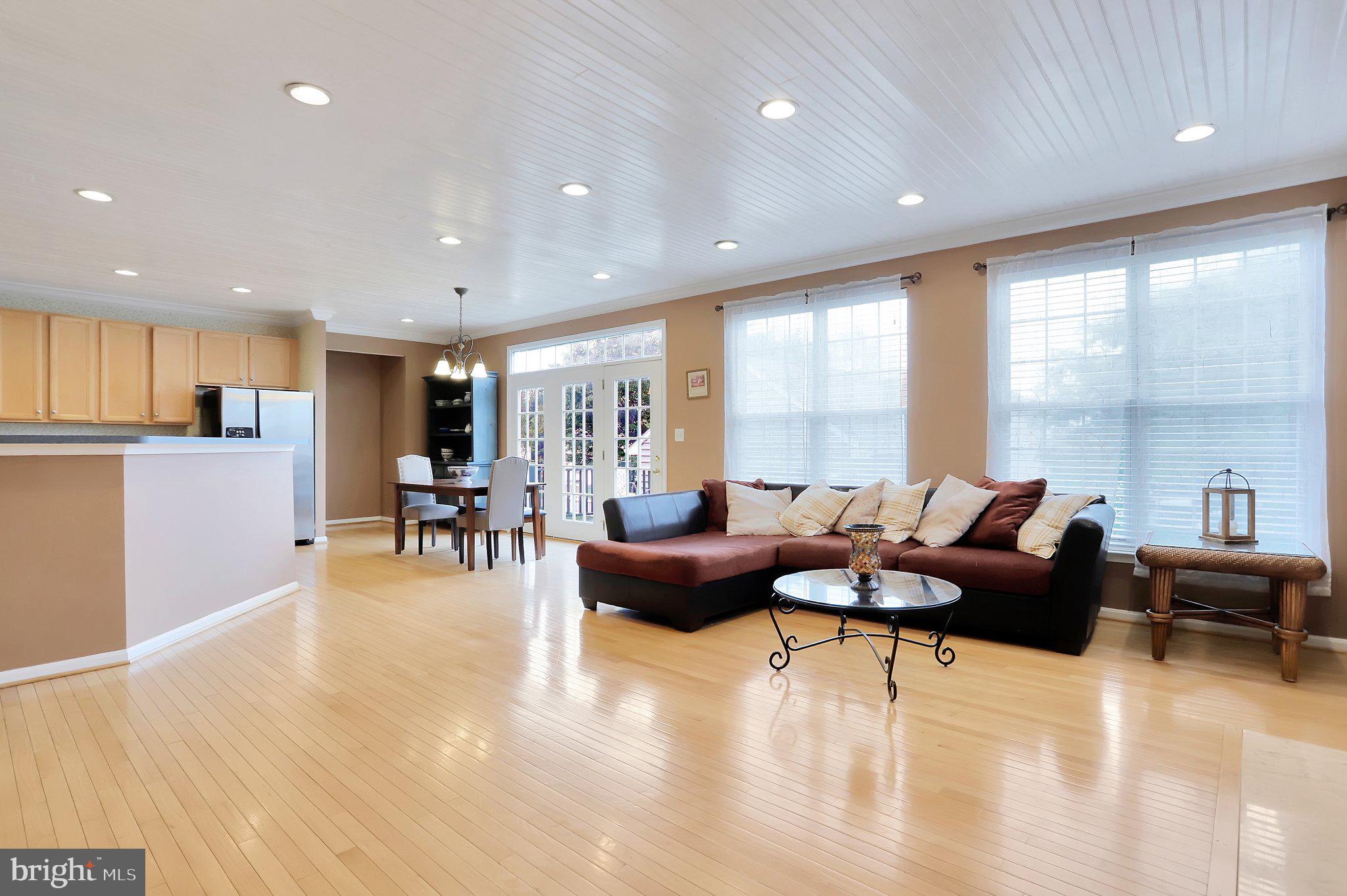 HUNTFIELD - Residential