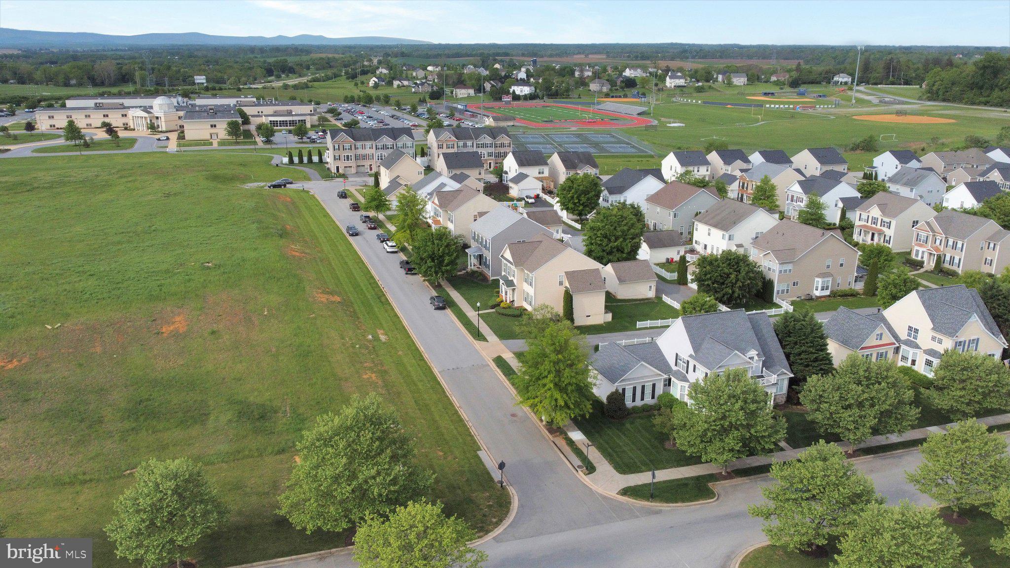 HUNTFIELD - Residential