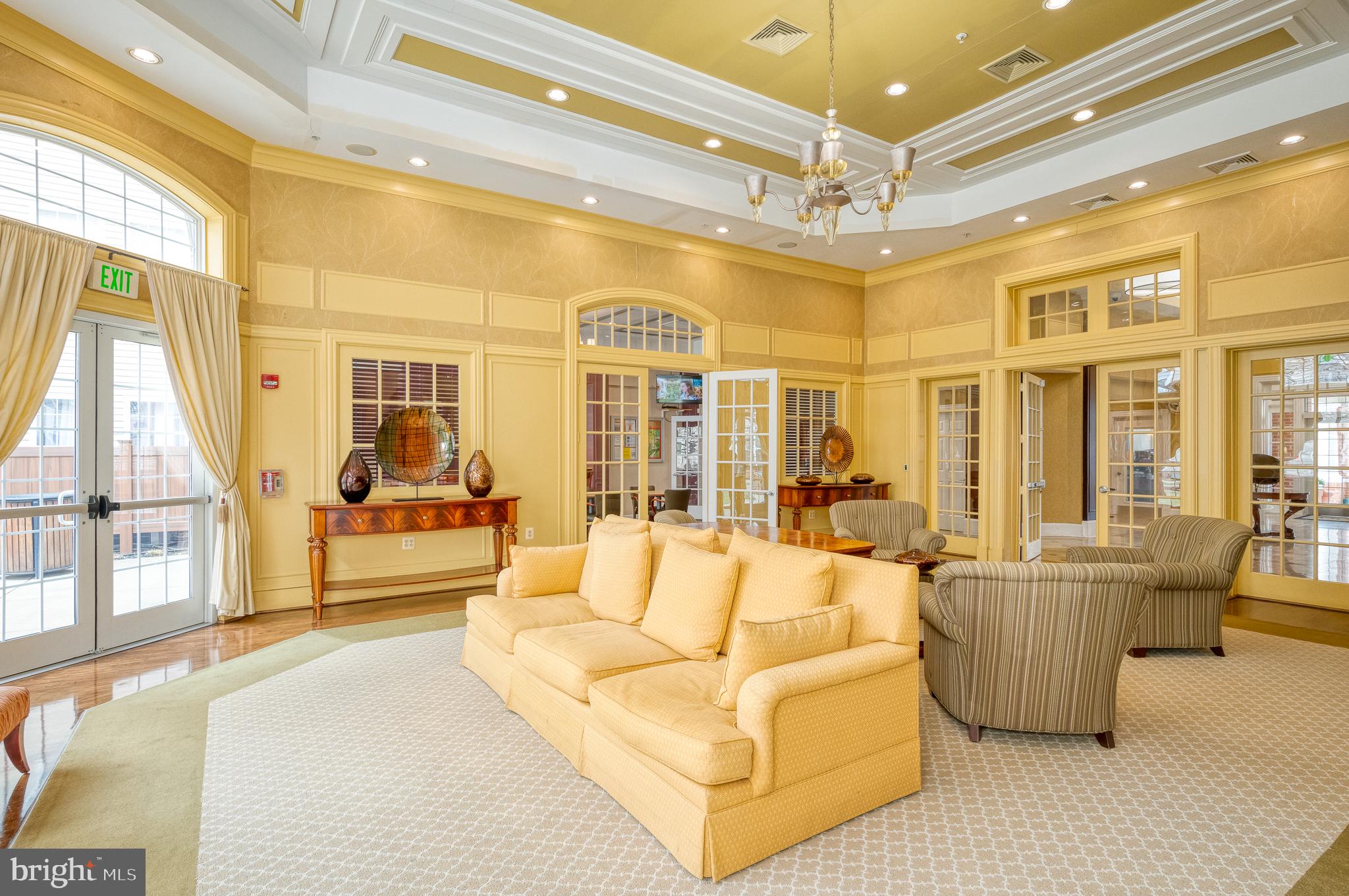 HIGH VIEW AT HUNT VALLEY - Residential Lease