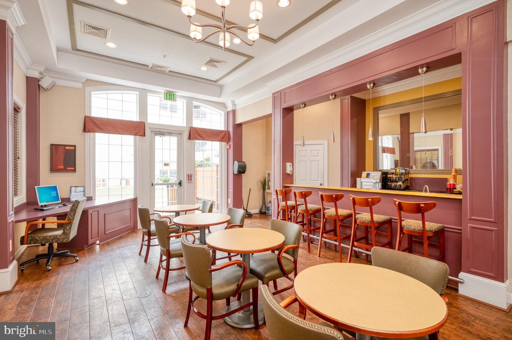 HIGH VIEW AT HUNT VALLEY - Residential Lease