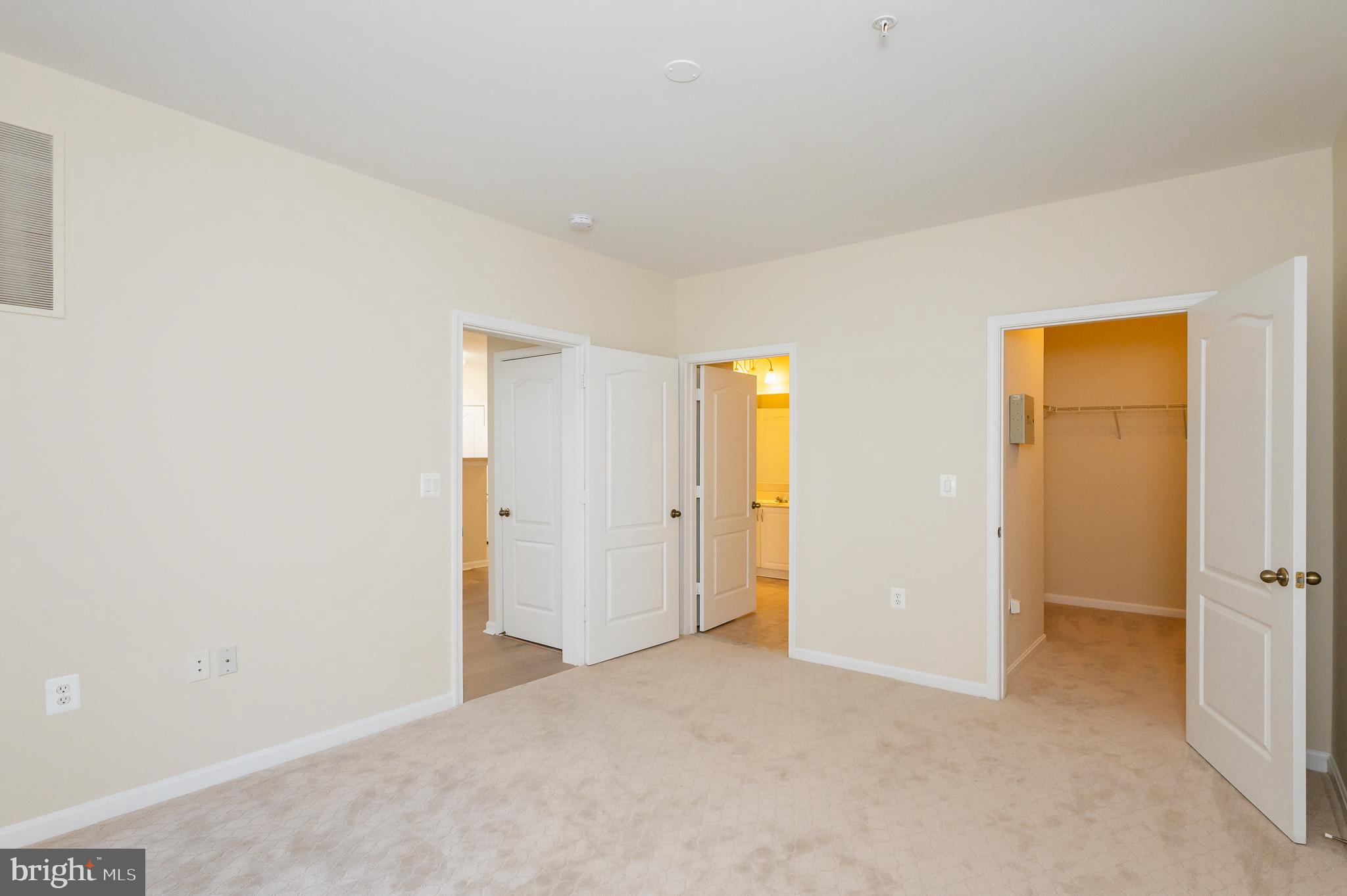 HIGH VIEW AT HUNT VALLEY - Residential Lease