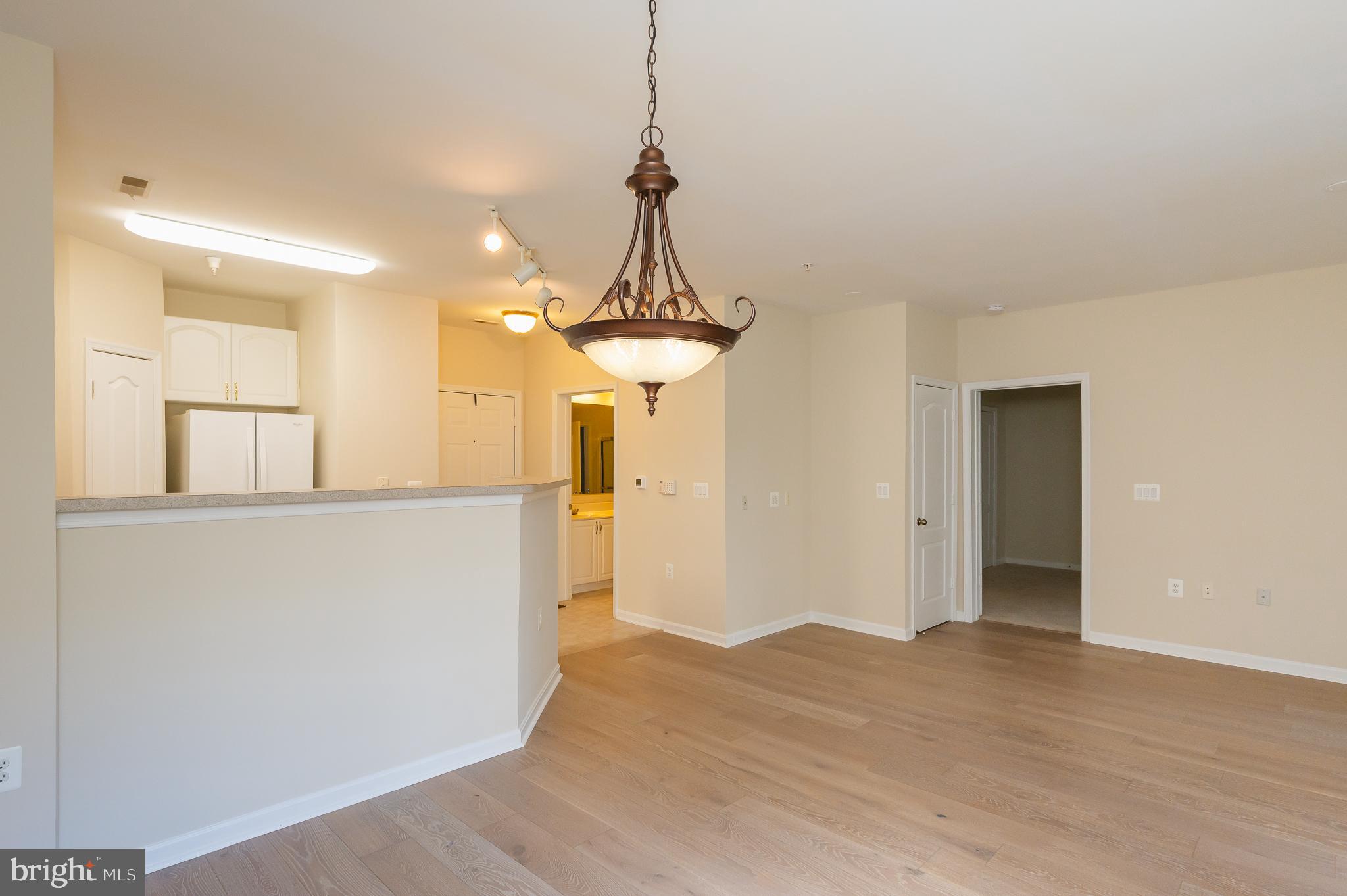 HIGH VIEW AT HUNT VALLEY - Residential Lease