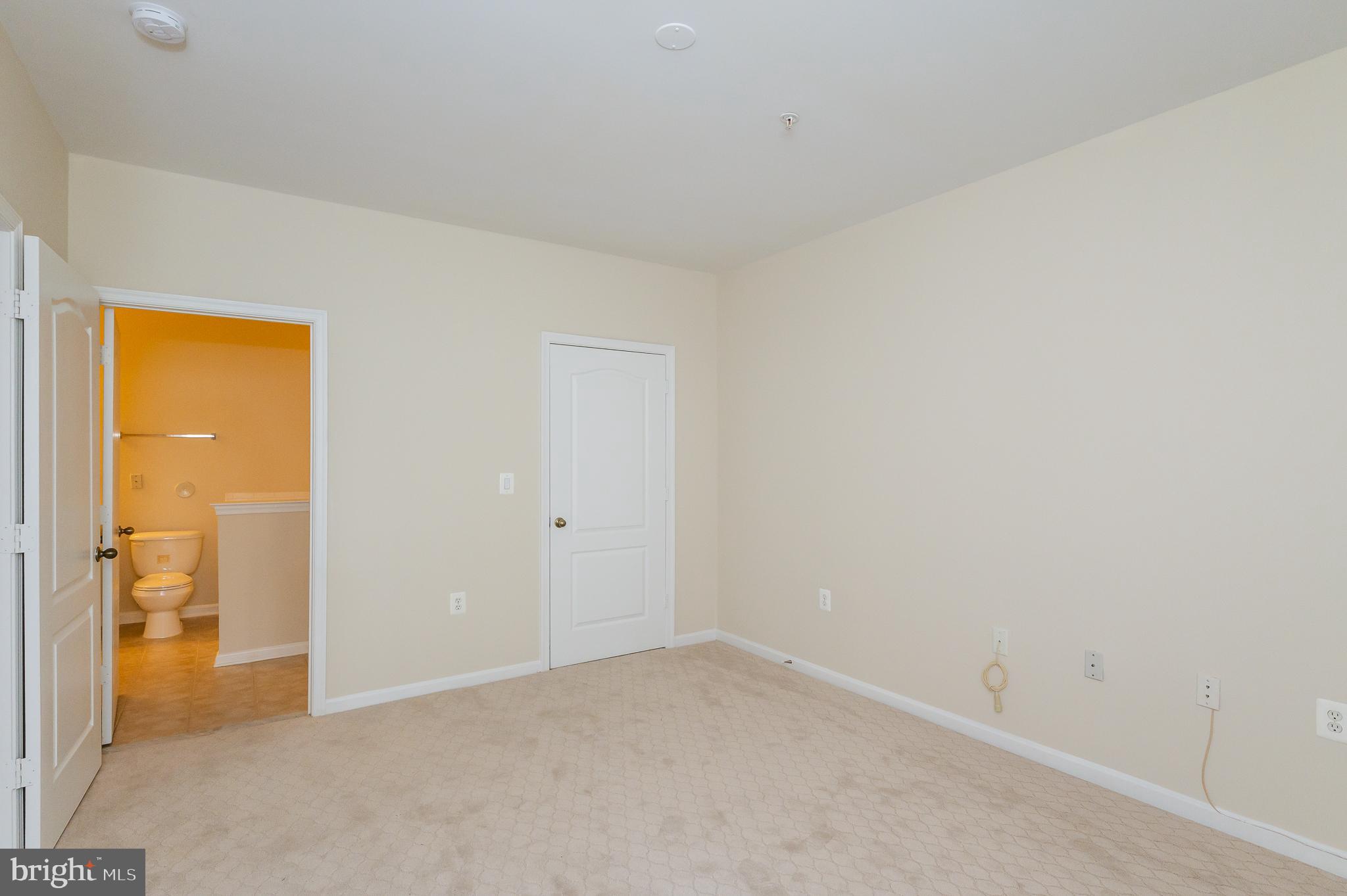 HIGH VIEW AT HUNT VALLEY - Residential Lease