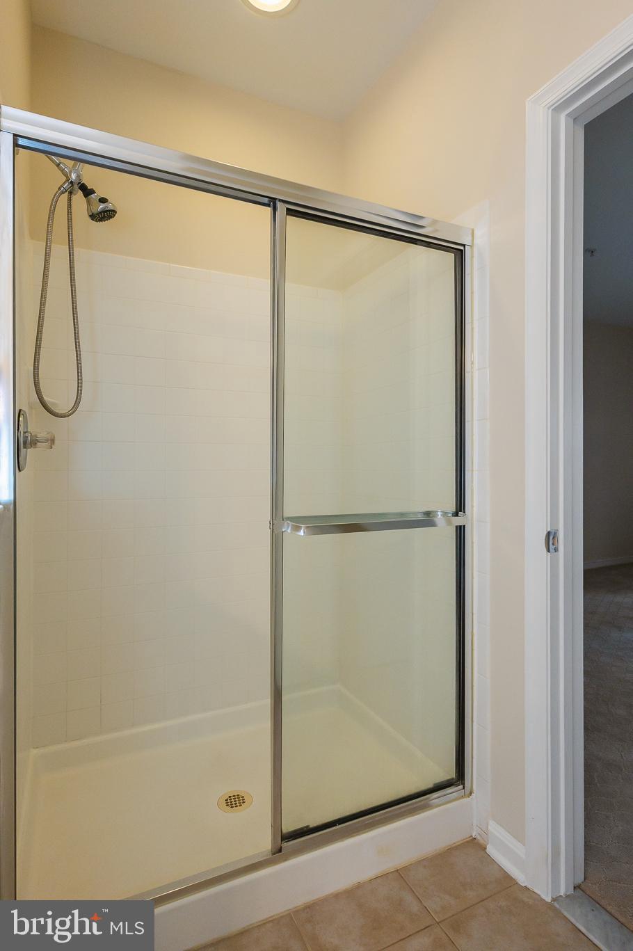 HIGH VIEW AT HUNT VALLEY - Residential Lease