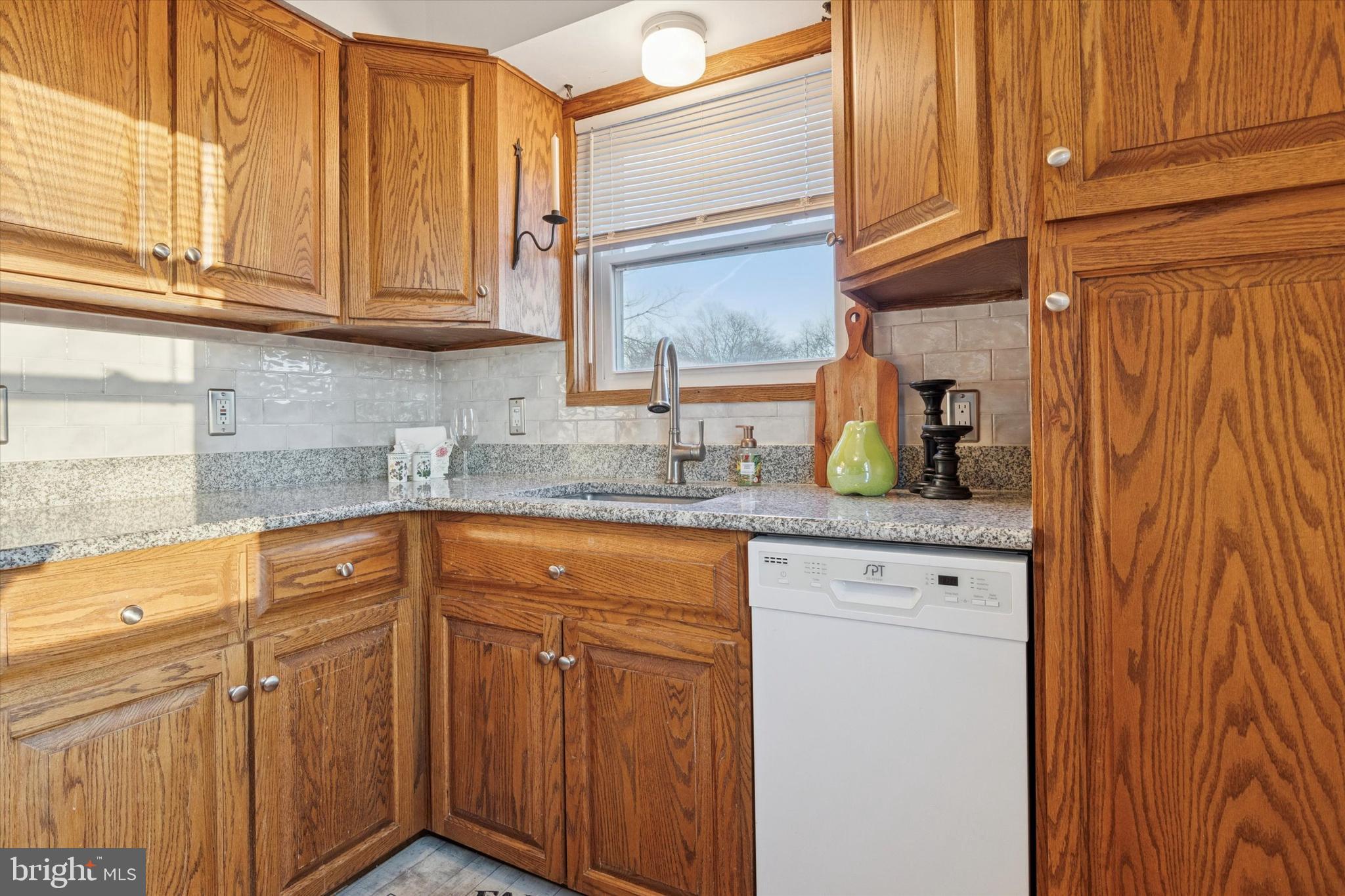 PENN BROOKE - Residential Lease