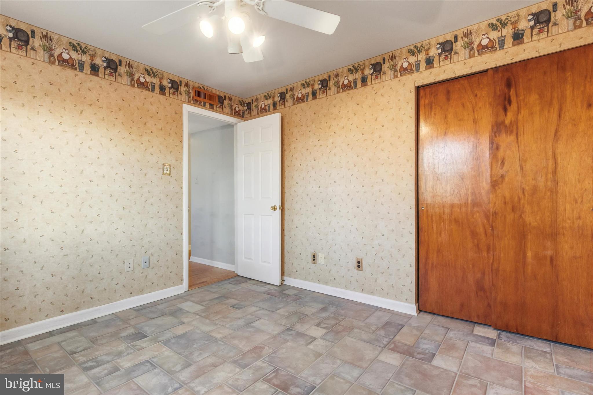 PENN BROOKE - Residential Lease