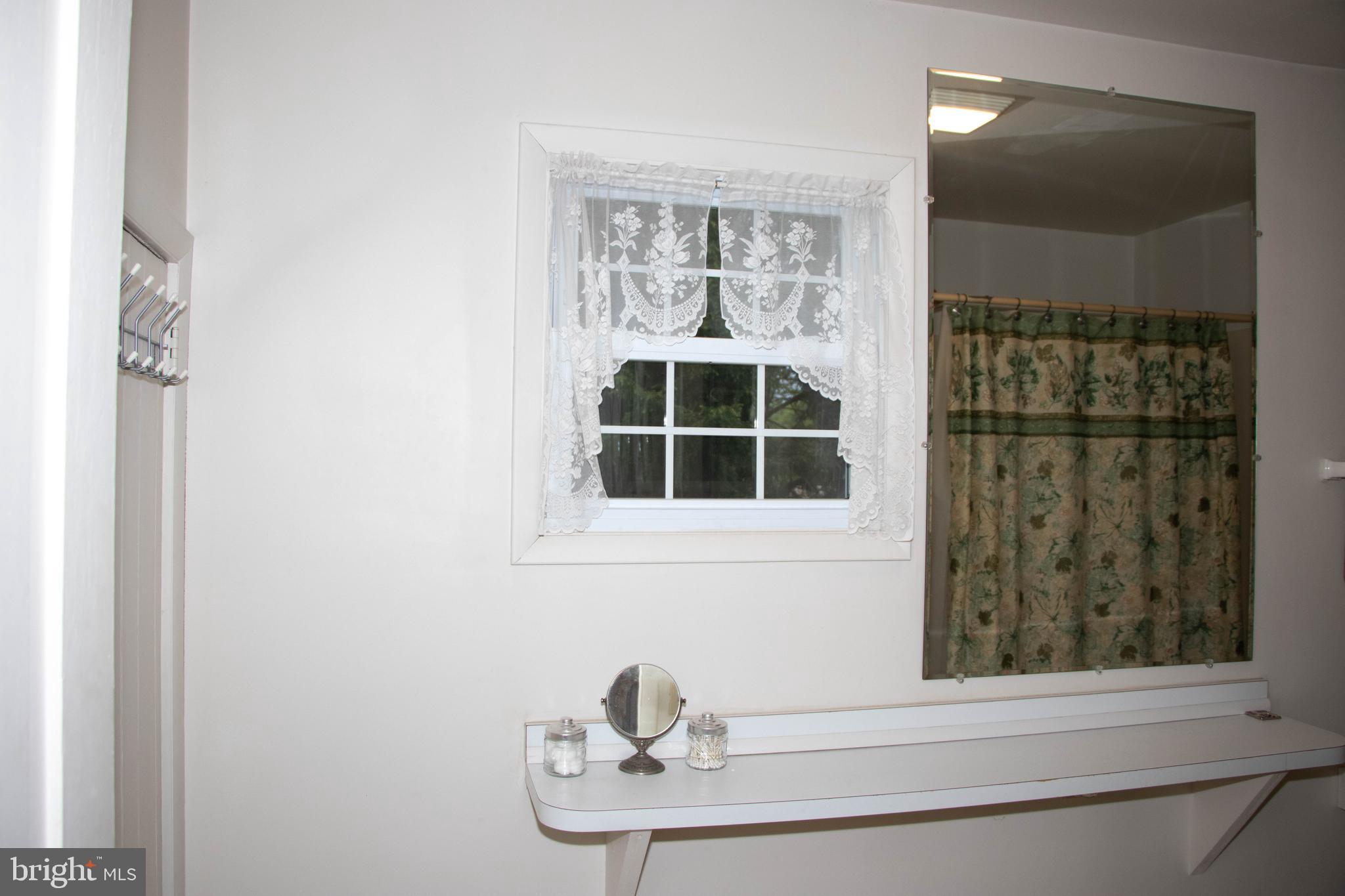 PORT HERMAN - Residential