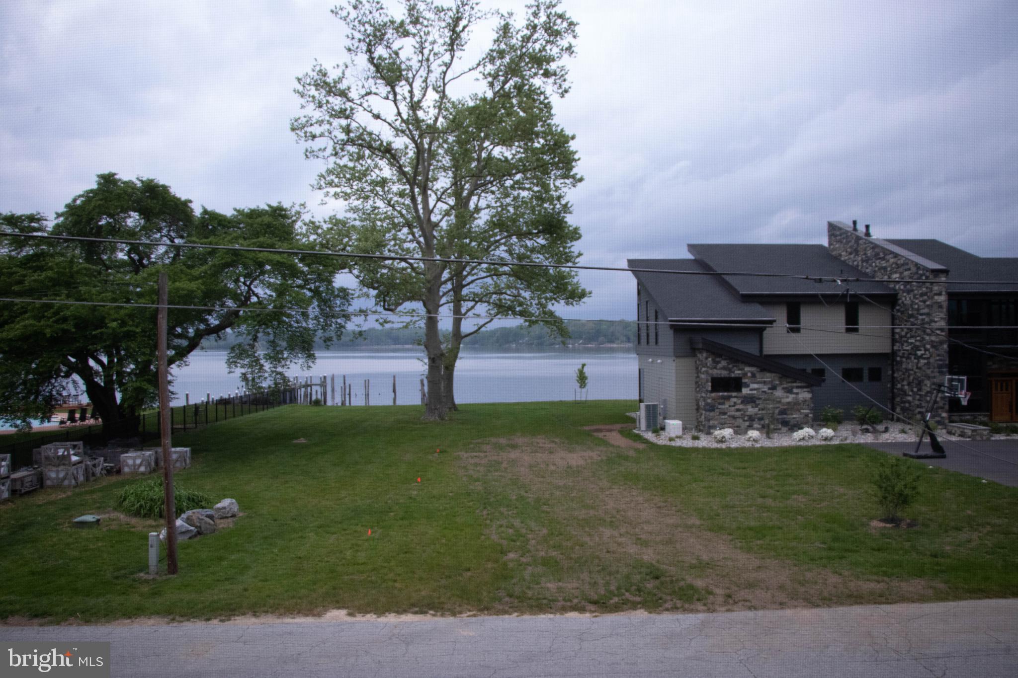 PORT HERMAN - Residential