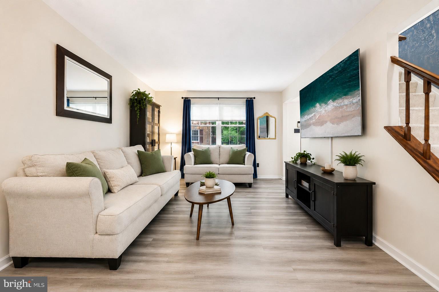 THE HIGHLANDS - Residential