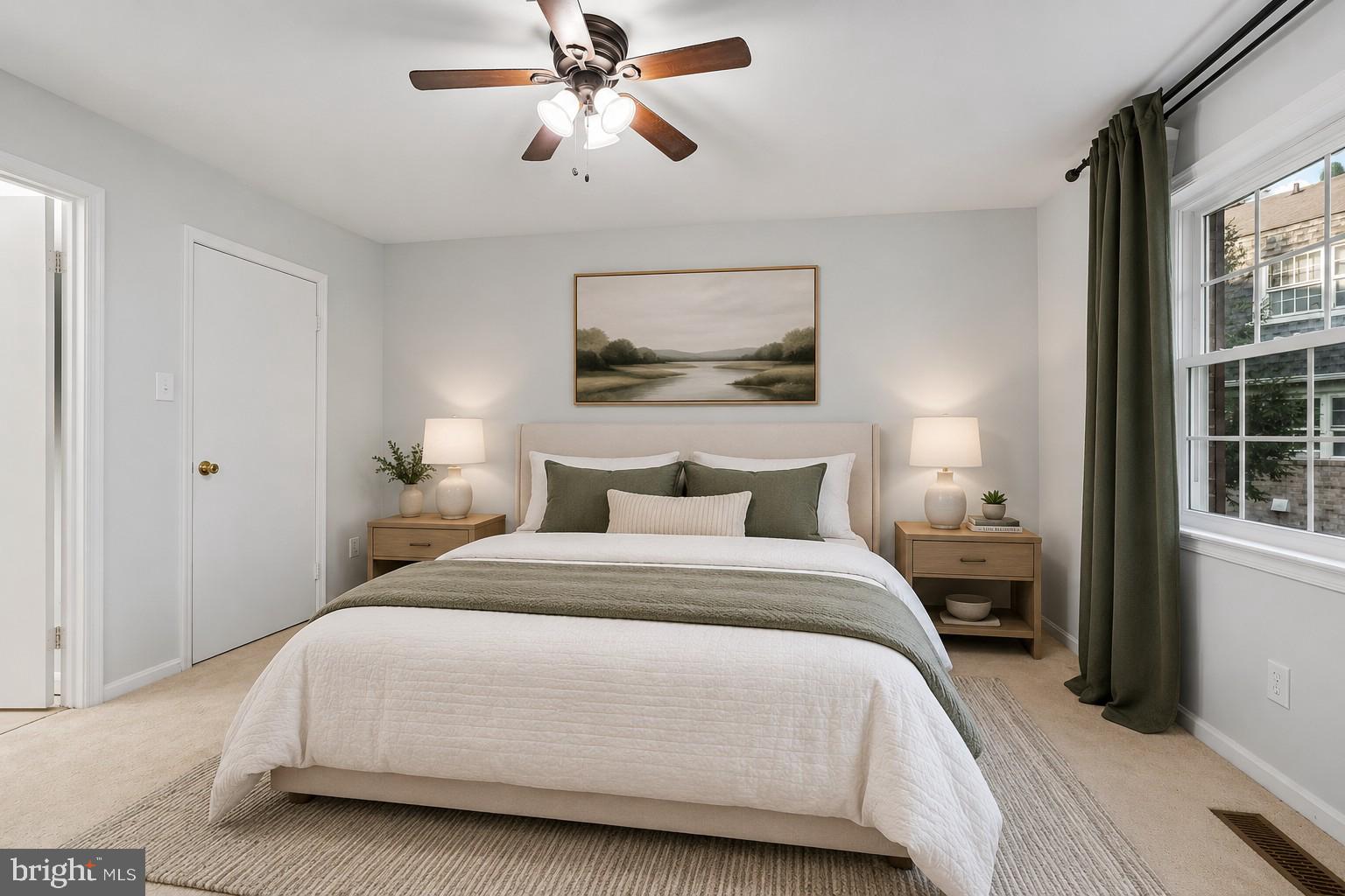 THE HIGHLANDS - Residential