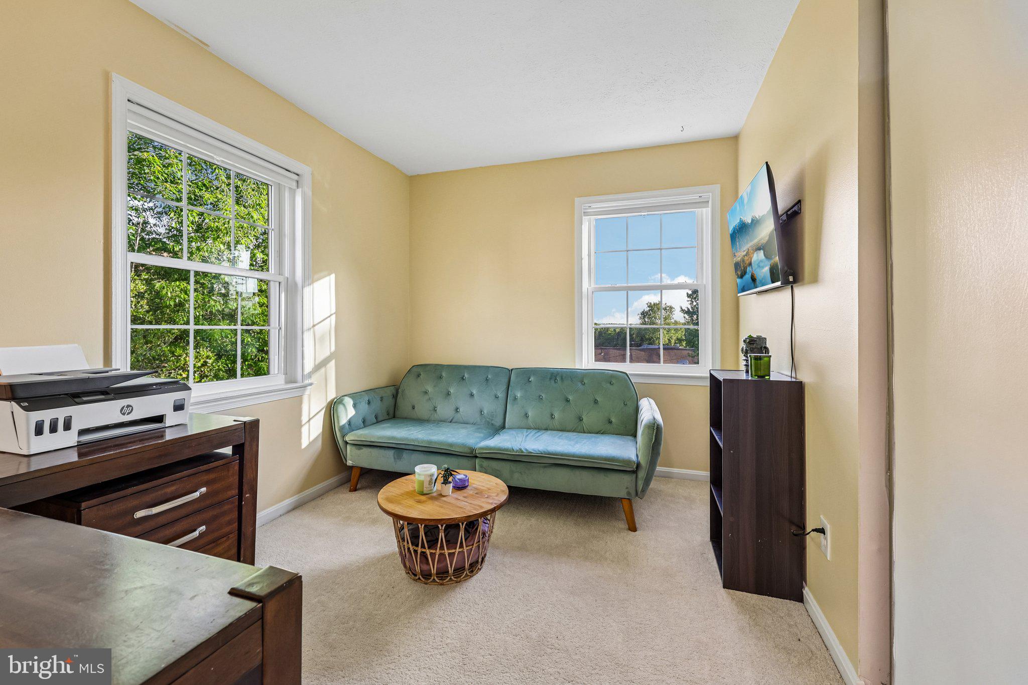 THE HIGHLANDS - Residential