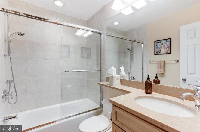 NEWINGTON STATION - Residential Lease