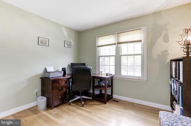 NEWINGTON STATION - Residential Lease