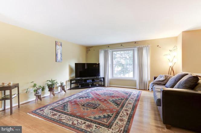 NEWINGTON STATION - Residential Lease