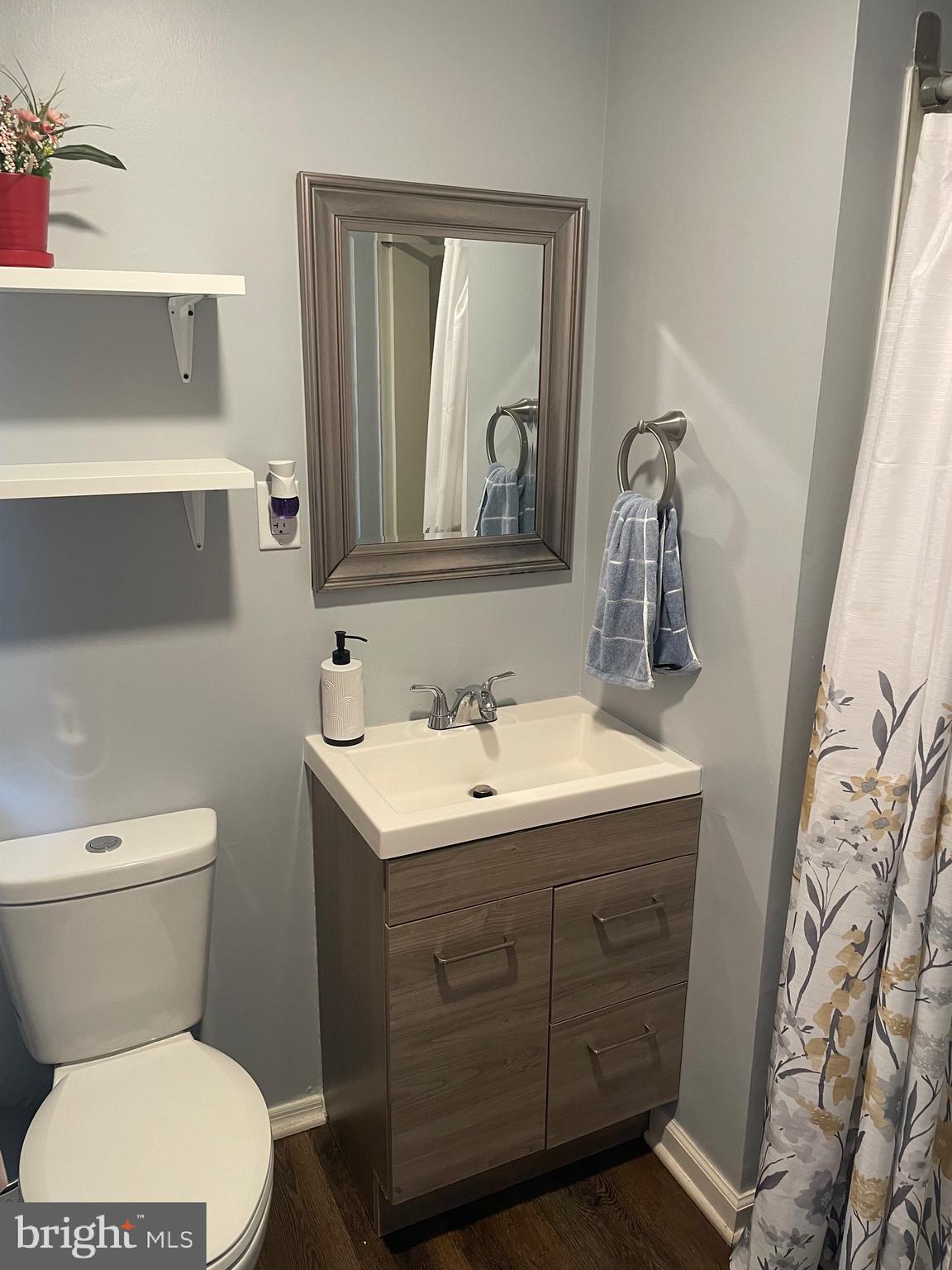 HYNESBORO PARK - Residential