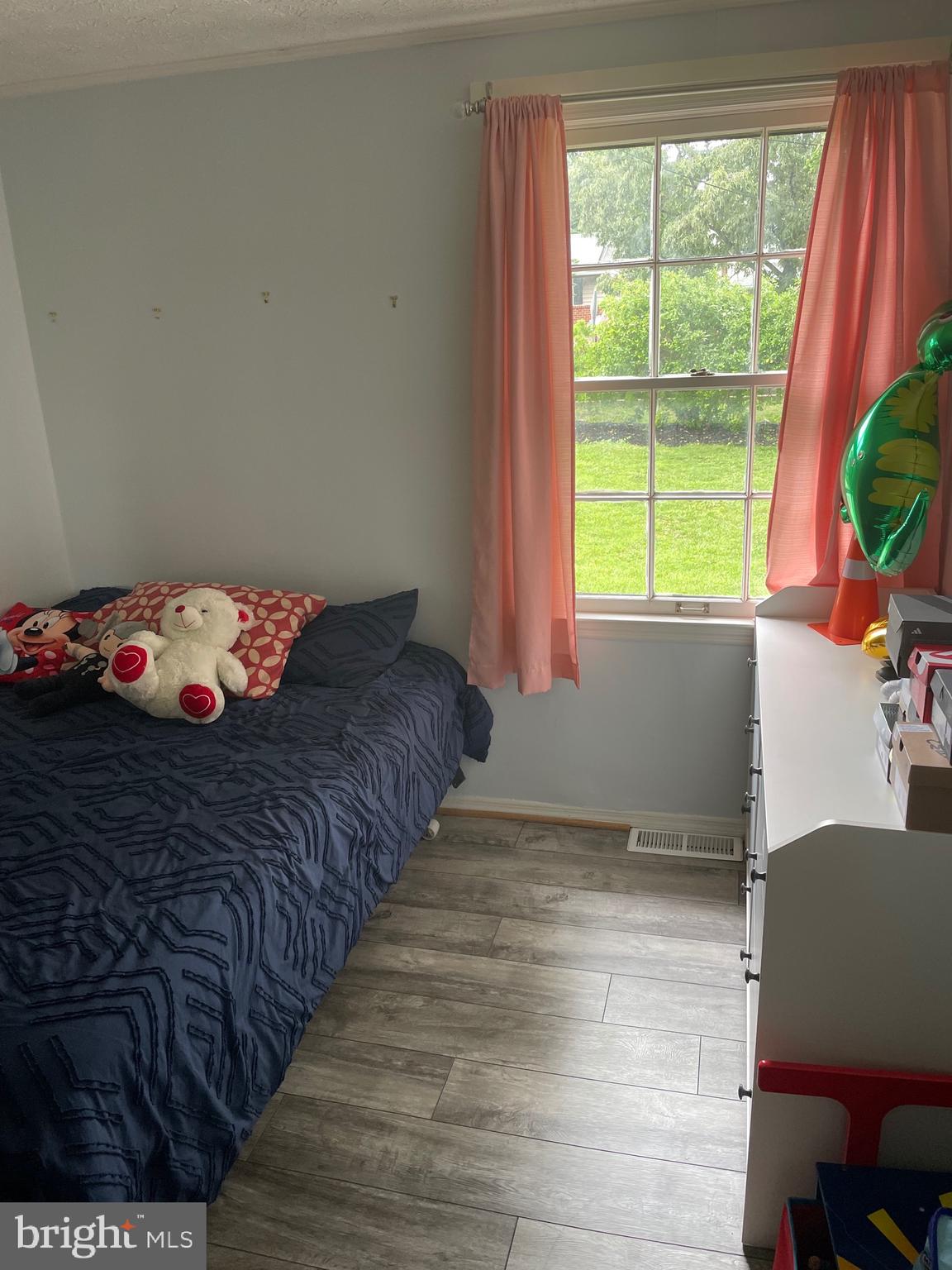 HYNESBORO PARK - Residential