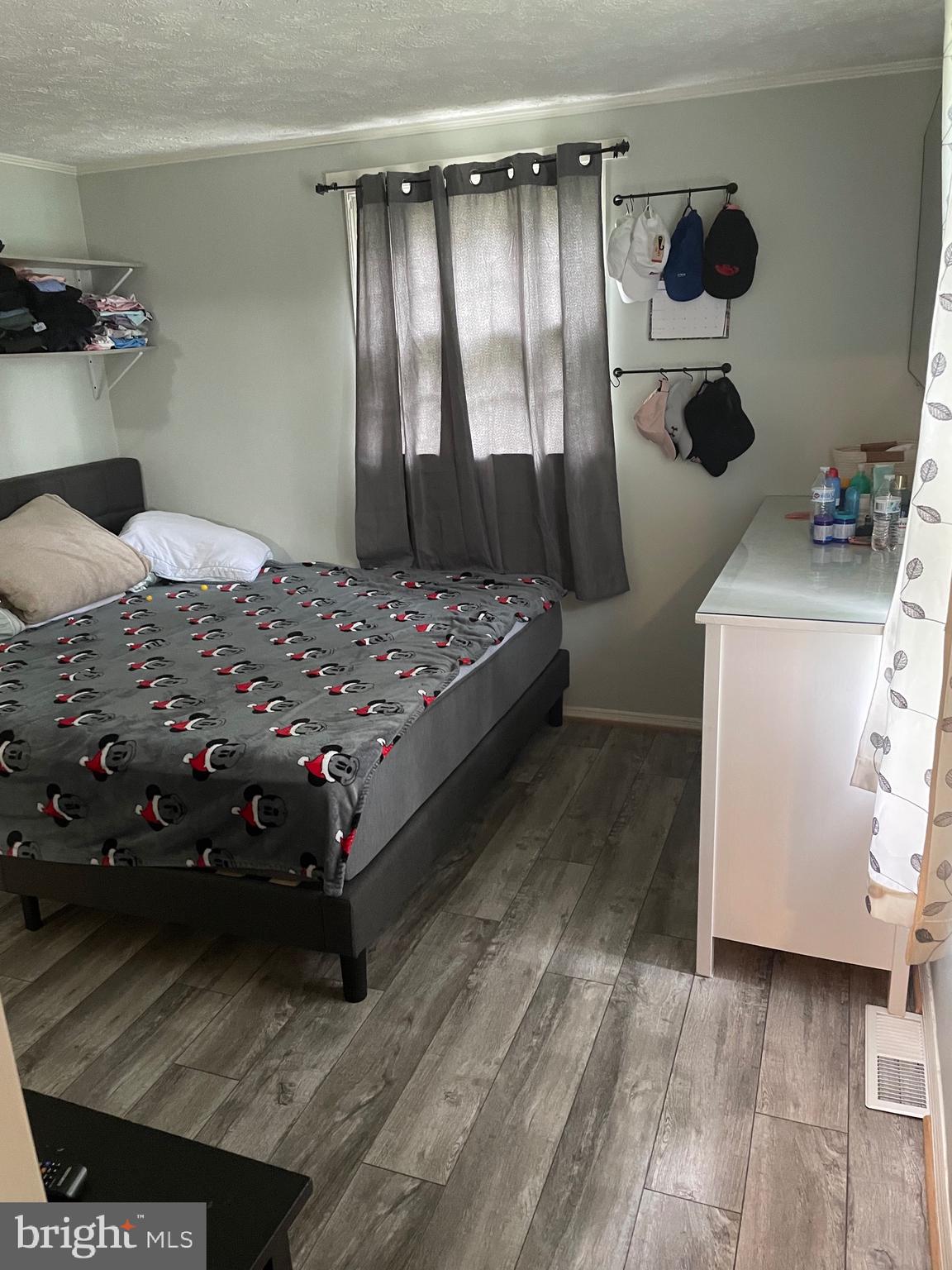 HYNESBORO PARK - Residential