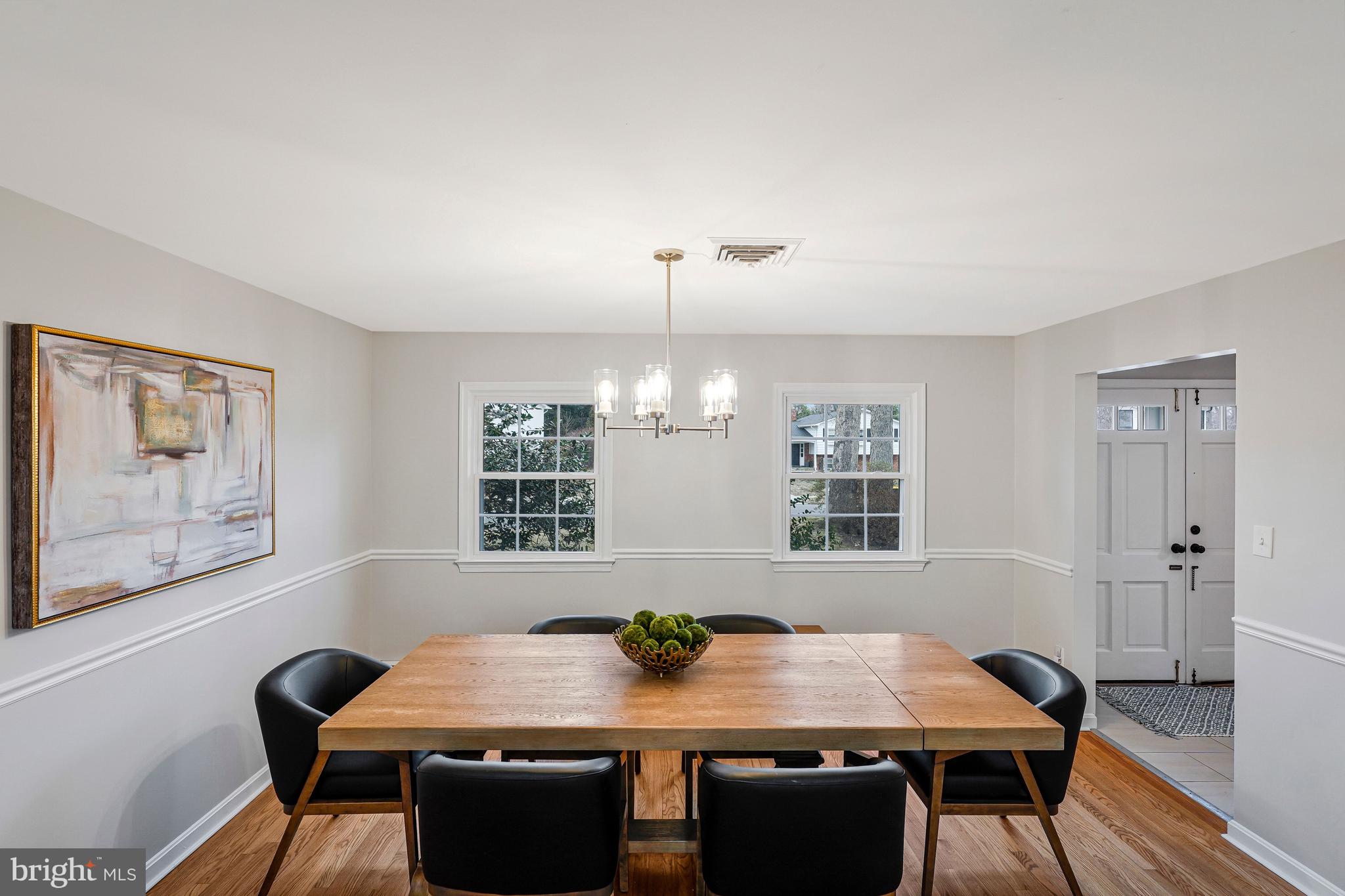 MC LEAN HAMLET - Residential