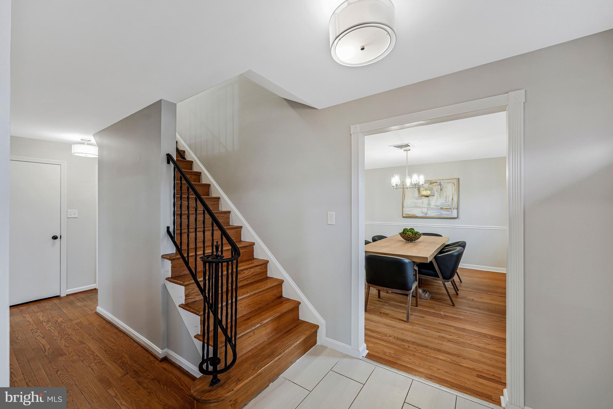 MC LEAN HAMLET - Residential