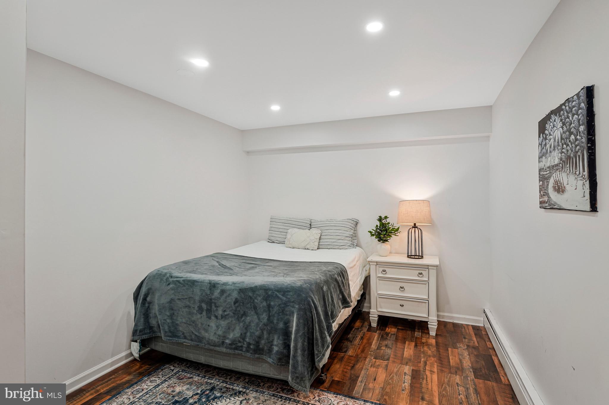 MC LEAN HAMLET - Residential