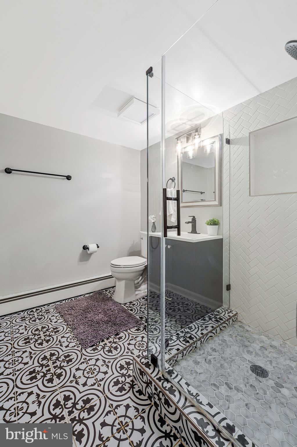 MC LEAN HAMLET - Residential