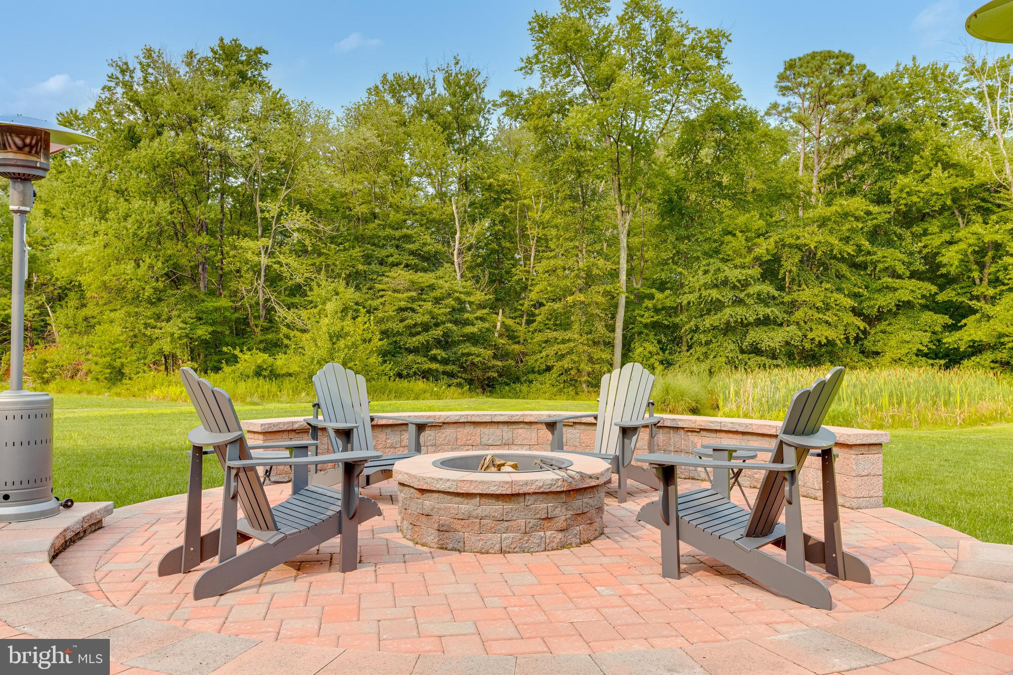 GRIFFITH LANDING - Residential