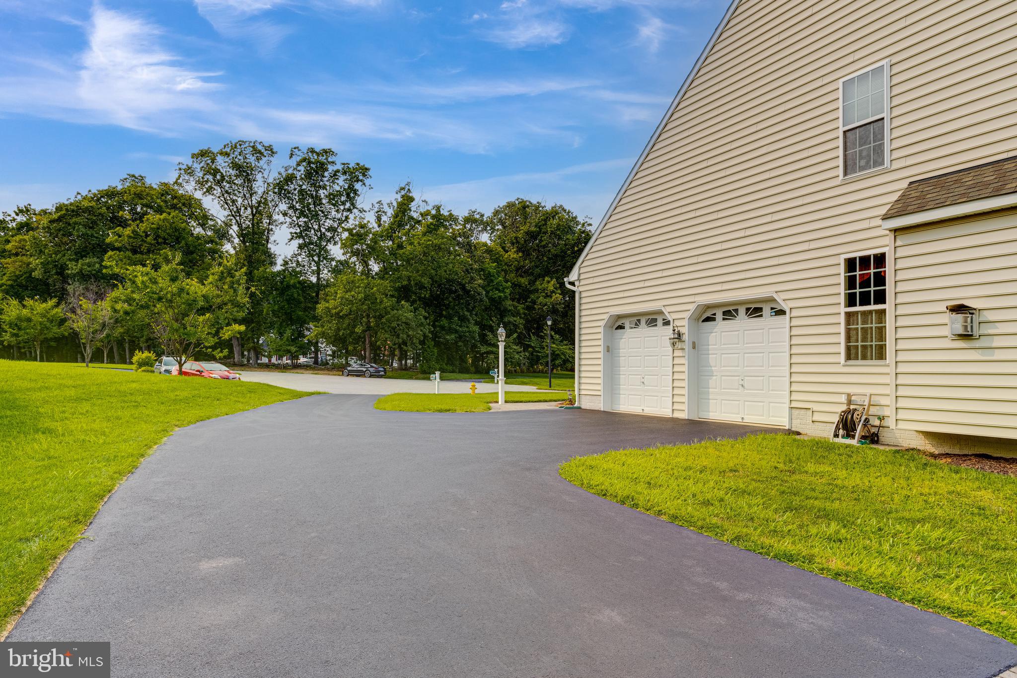 GRIFFITH LANDING - Residential