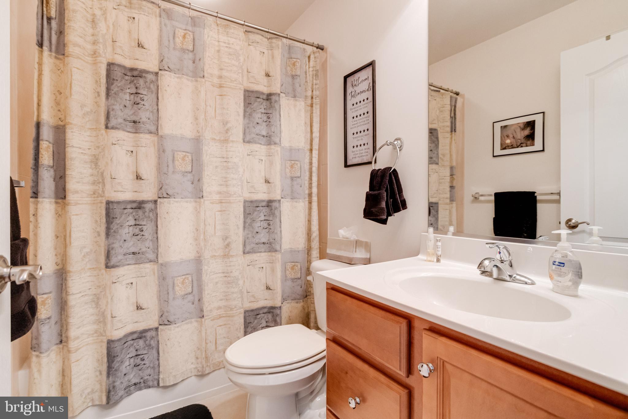 GRIFFITH LANDING - Residential