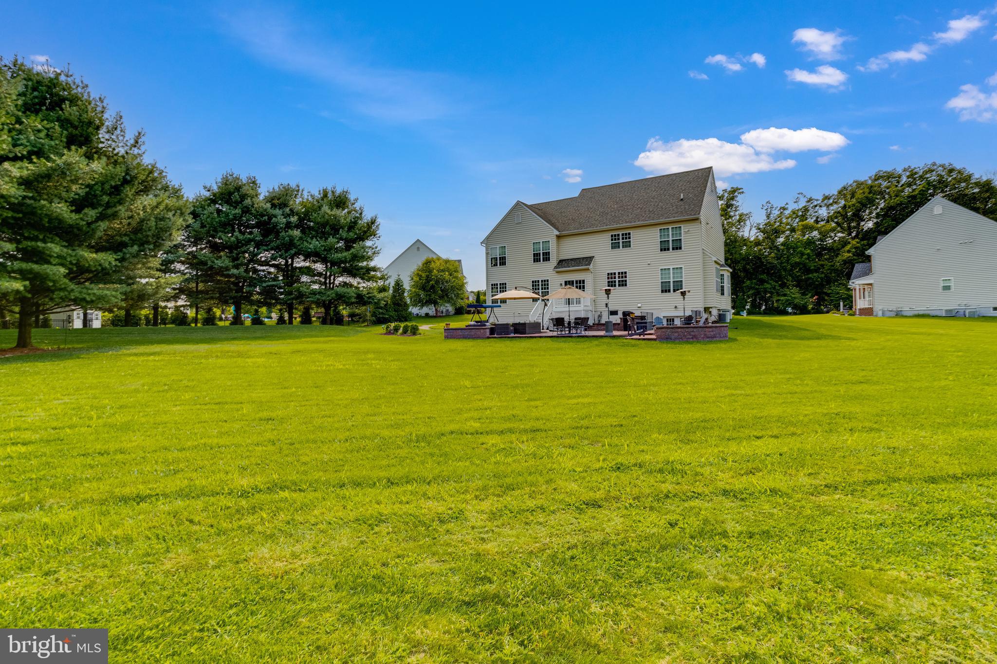 GRIFFITH LANDING - Residential