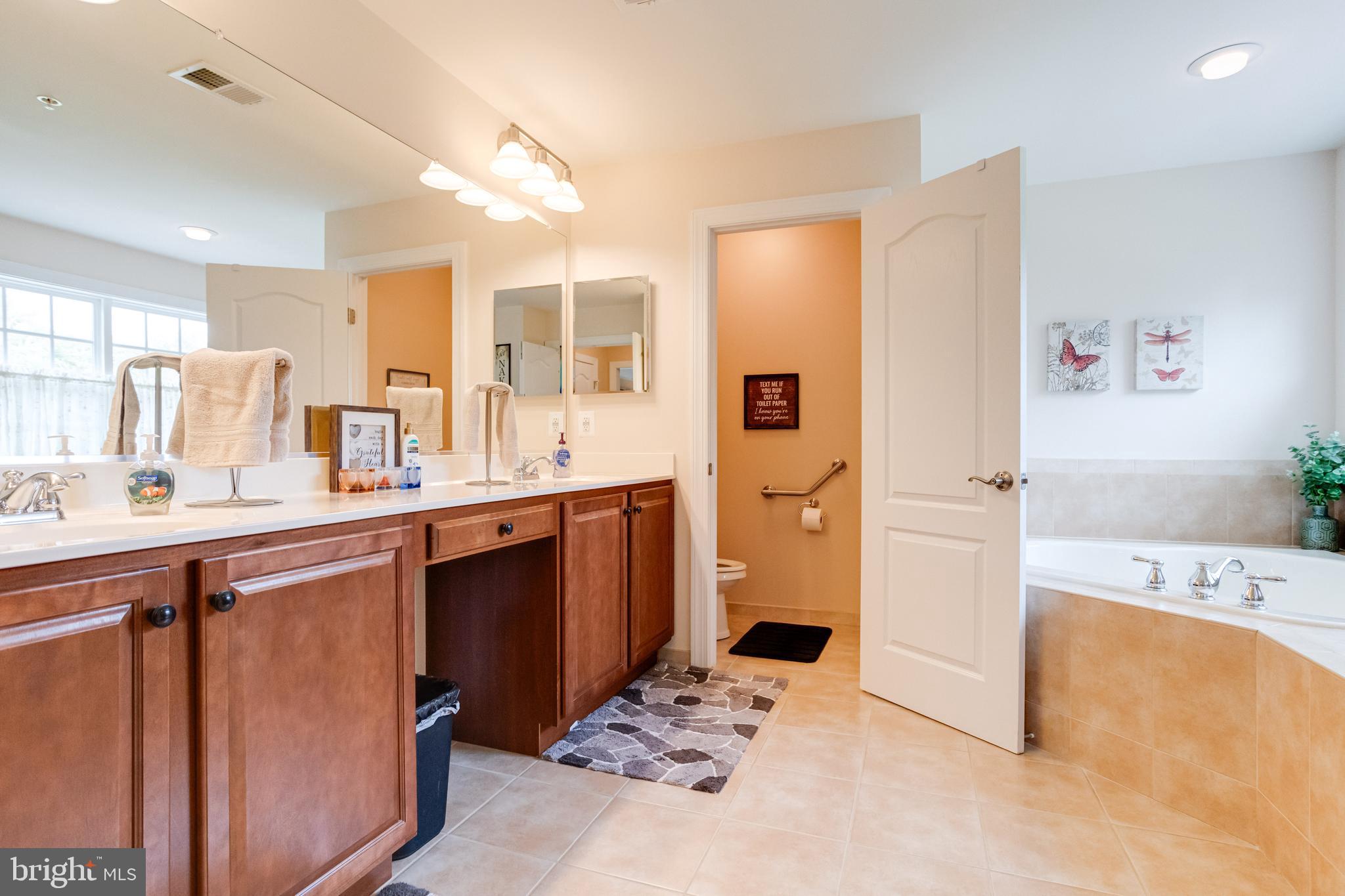 GRIFFITH LANDING - Residential