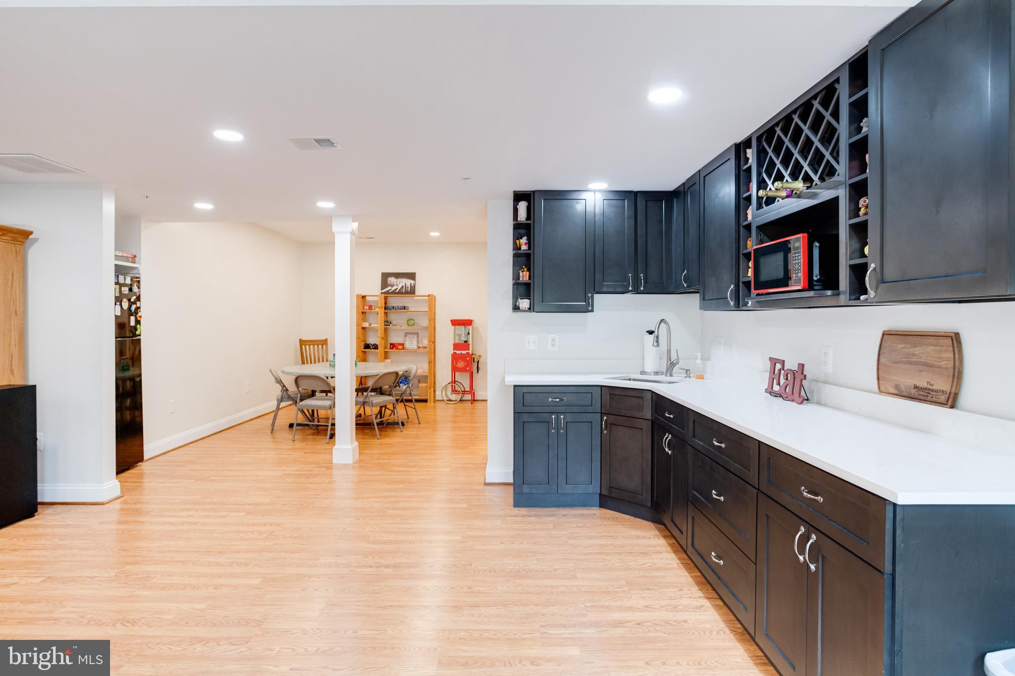 GRIFFITH LANDING - Residential